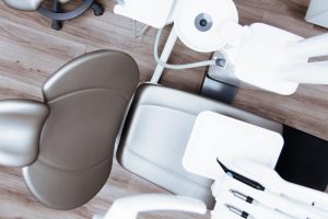 4 Steps to Healing After Getting a Dental Implant