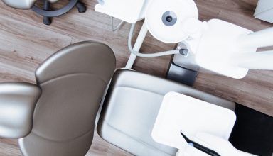 4 Steps to Healing After Getting a Dental Implant