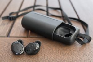 true-wireless-headphones