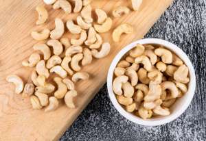 Cashews