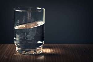 glass of water 